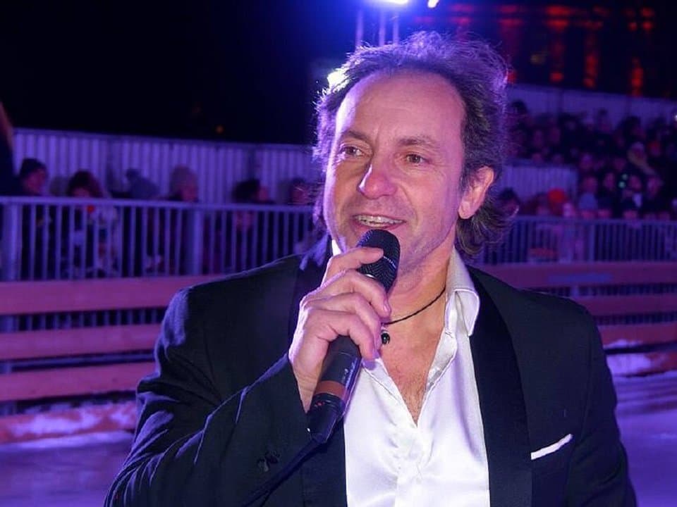 Philippe Candeloro élu président de la Fédération Française des Sports de Glace