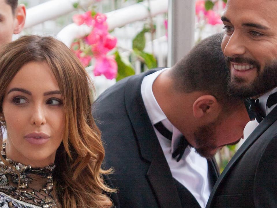 Nabilla et Brad Pitt se croisent à Roland-Garros