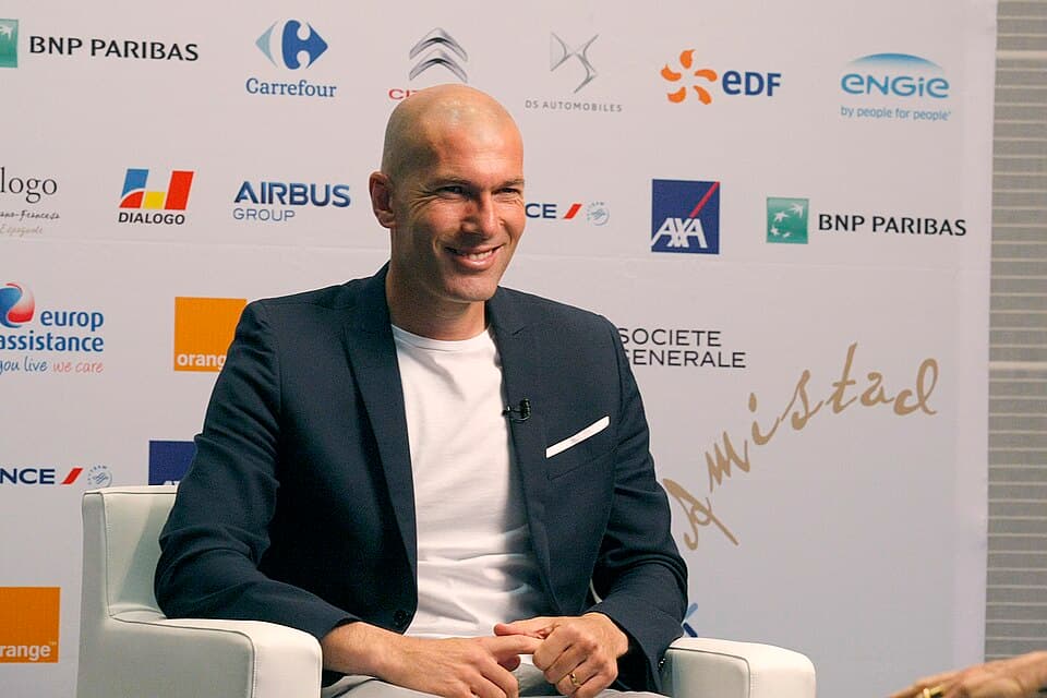 Zidane dévoile son staff avec les Bleus : Barthez présent, Bettoni adjoint