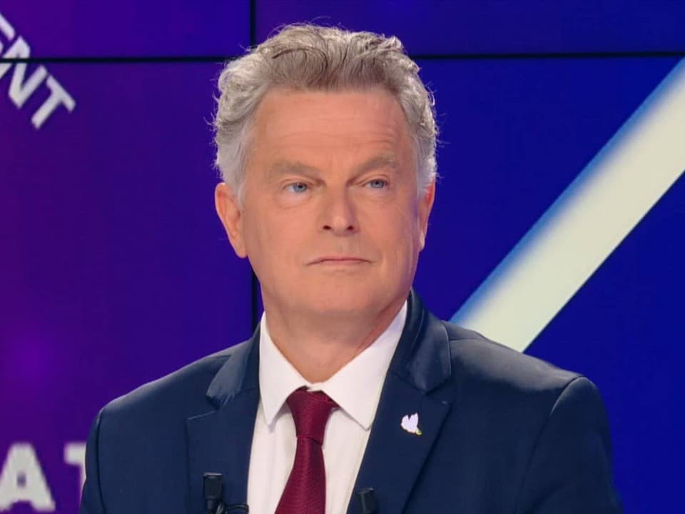 Présidentielle 2027 : Fabien Roussel officialise sa candidature et relance la guerre à gauche