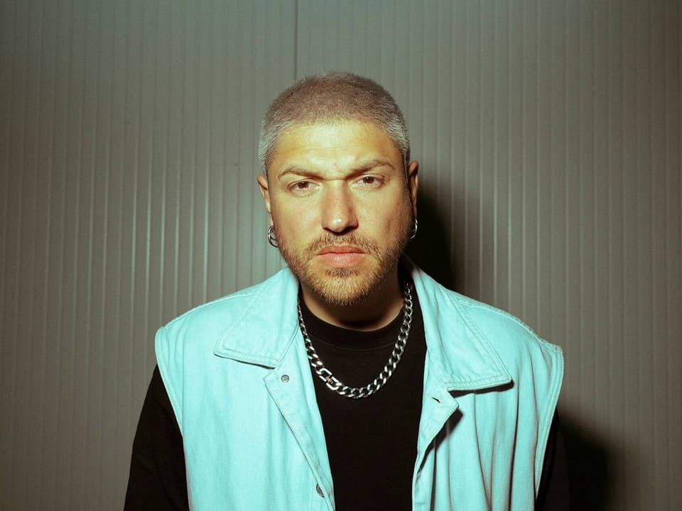 Quentin Mosimann devient le nouveau directeur de la Star Academy, 18 ans après sa victoire