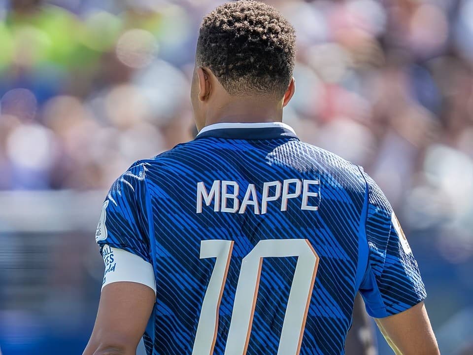 Les Bleus qualifiés pour les 16es de finale