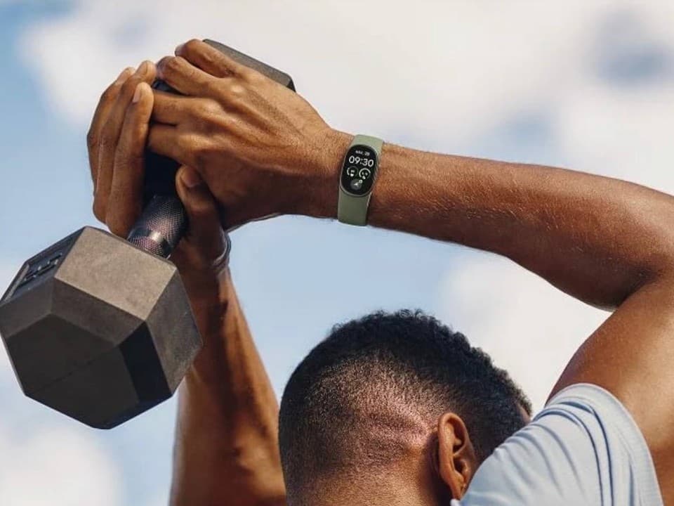 Google lance son nouveau bracelet Fitbit Edge